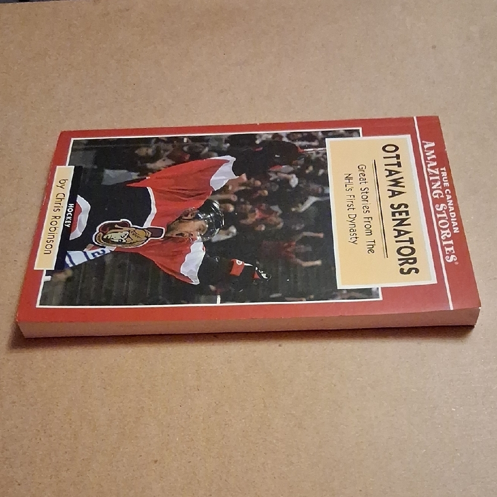 Ottawa Senators Hockey Book - Red Cover - Picture 5 of 6